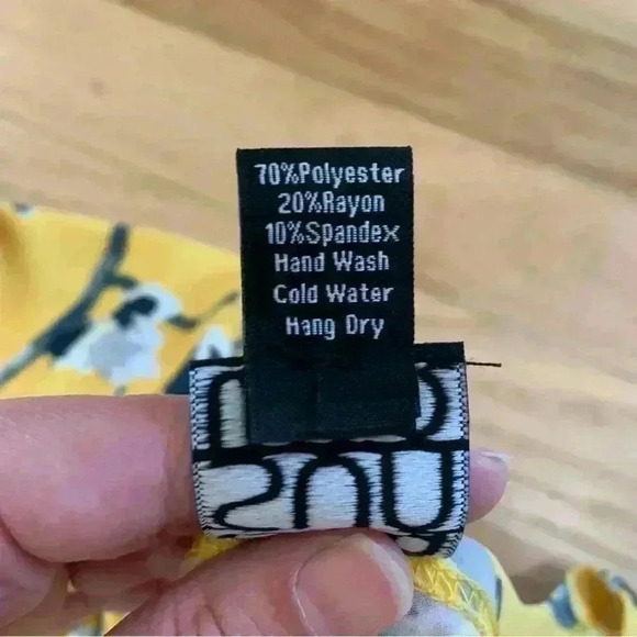 Clara Sun Woo Bright Floral Tie Sleeve Side Slit Tunic Wrinkle Free Size Medium - Picture 7 of 11